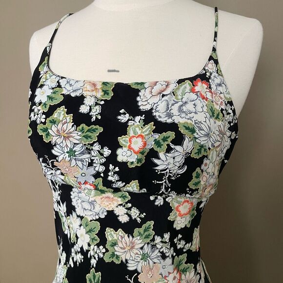 Vintage Rouge Floral Midi Dress - Picture 2 of 8